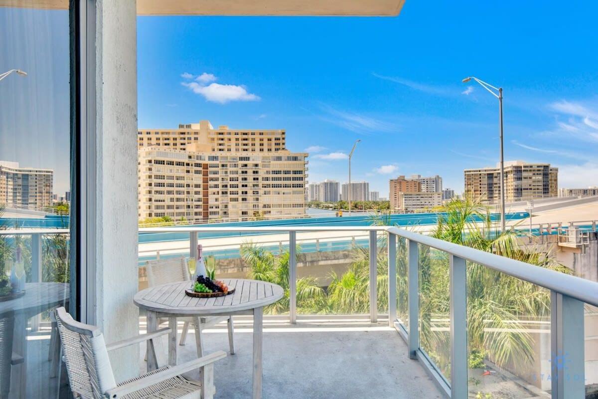 Luxury Amenities, Infinity Pool, Gym, Hot Tub